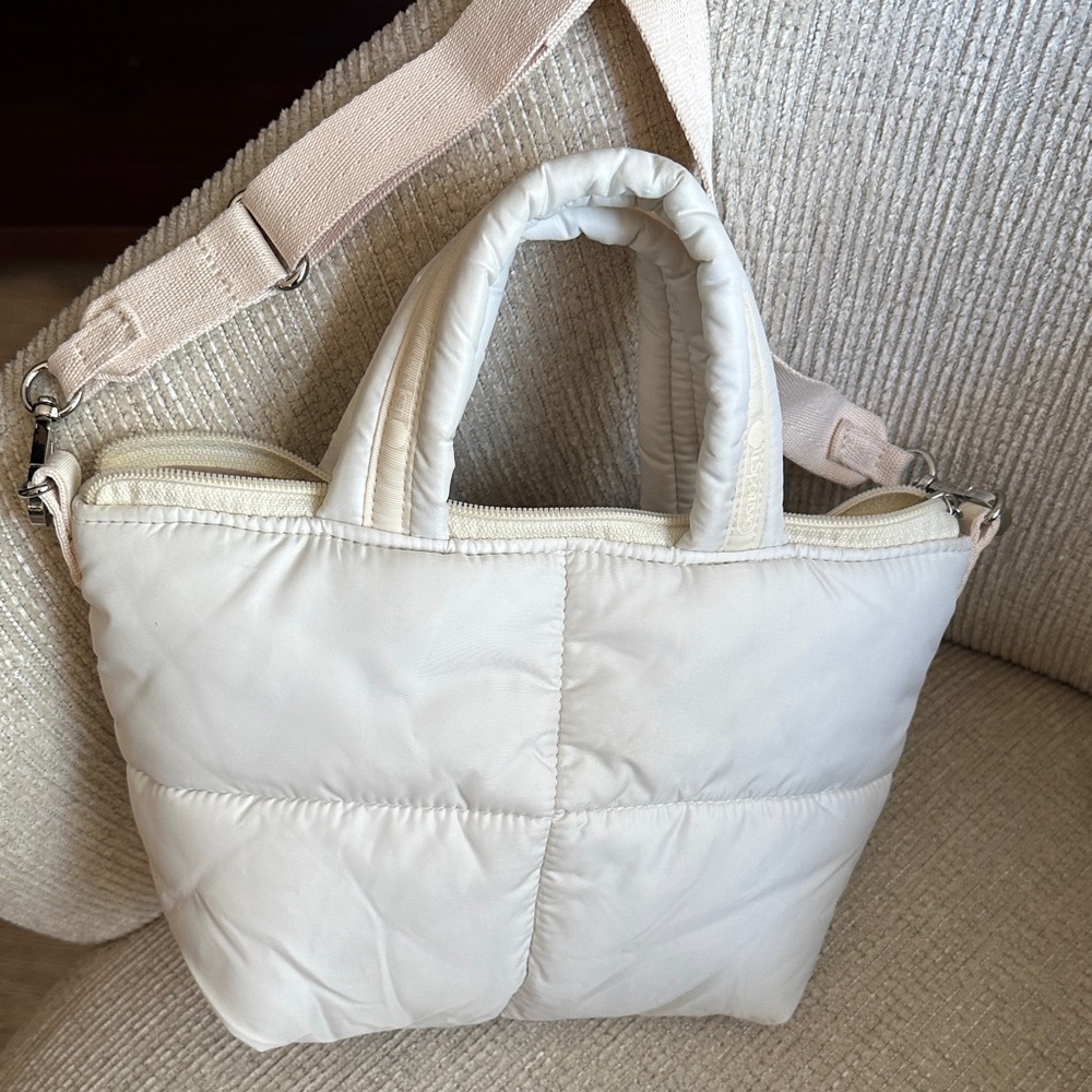 Le Sport Sac winter white quilted puffy crossbody